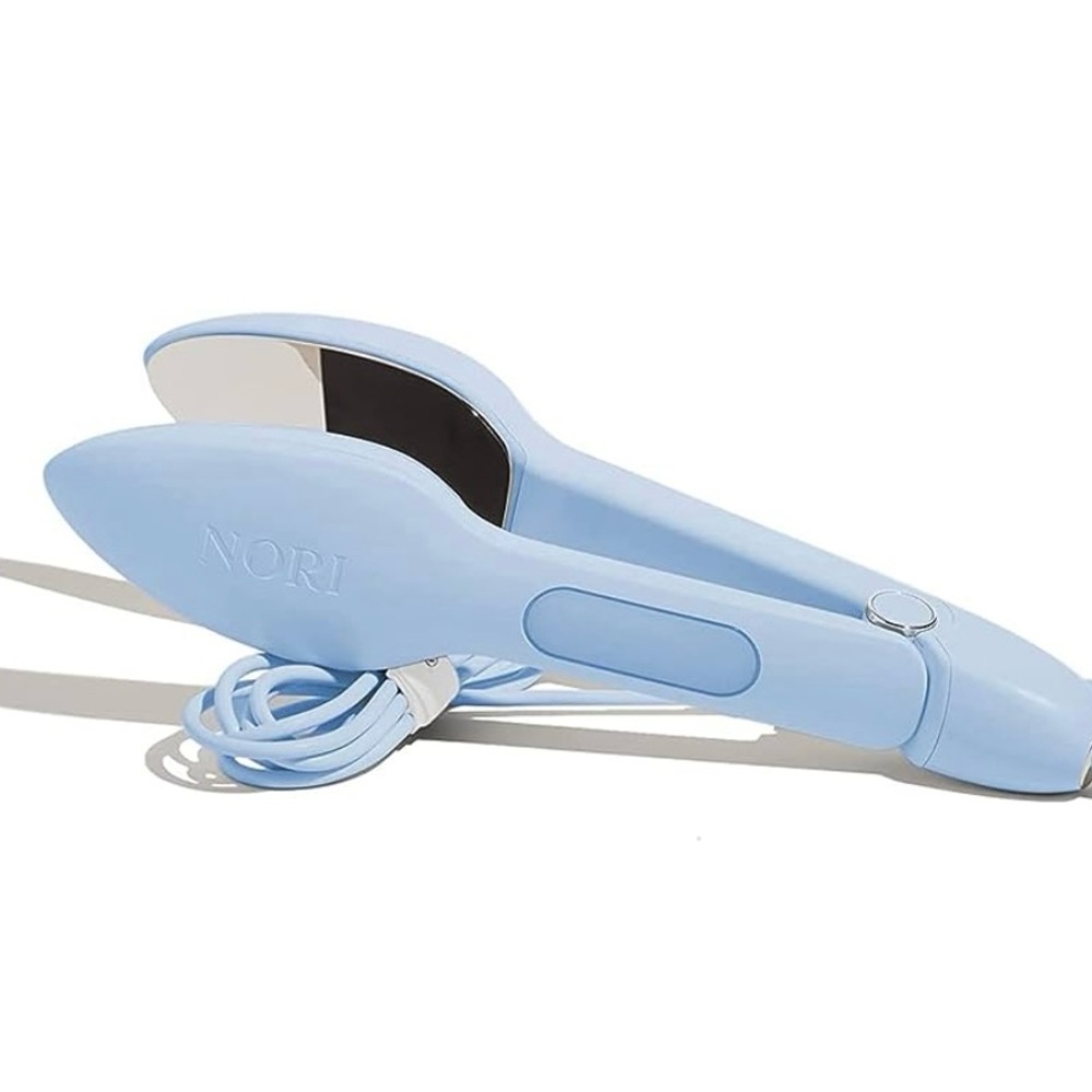 Nori Light Blue Corded Hair Straightening Brush